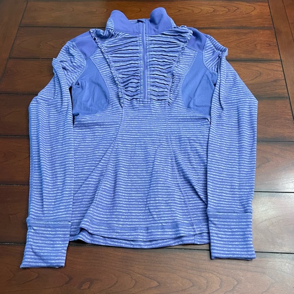lululemon athletica Tops - Lululemon‎ Run Your Heart Out Pullover